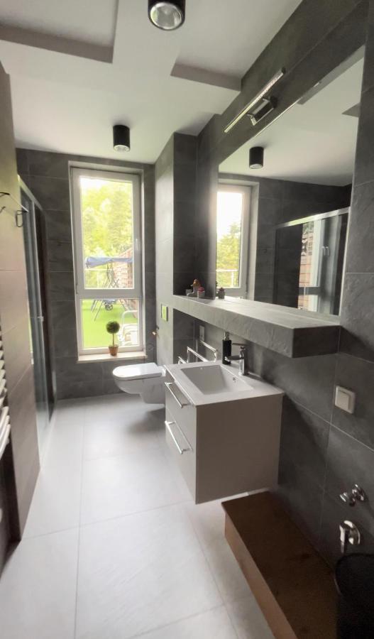 Keller Apart K12 - Taras Z Widokiem Na Wylacznosc I Klimatyzacja Gratis Porabka Exterior photo